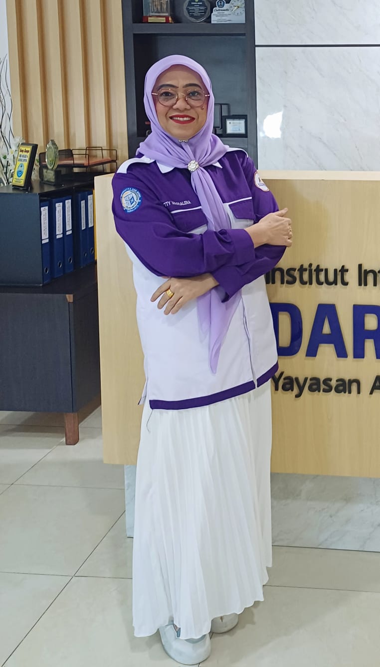 foto with new management uniform